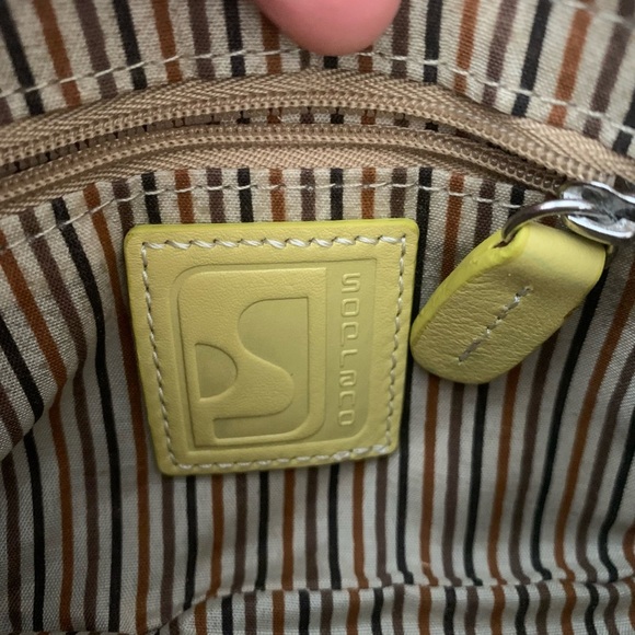 Vintage Soprano Genuine Leather Yellow Handbag with Pouch - Picture 3 of 9